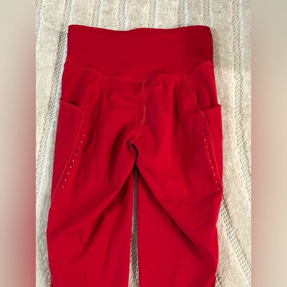 Lululemon Fast and Free High-Rise Tight 25” Pockets in Dark Red - Size 4 - Picture 8 of 13